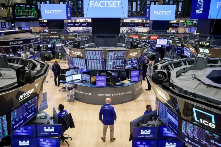 BC-el-debate-sobre-la-degradacion-crece-en-los-mercados-globales-37