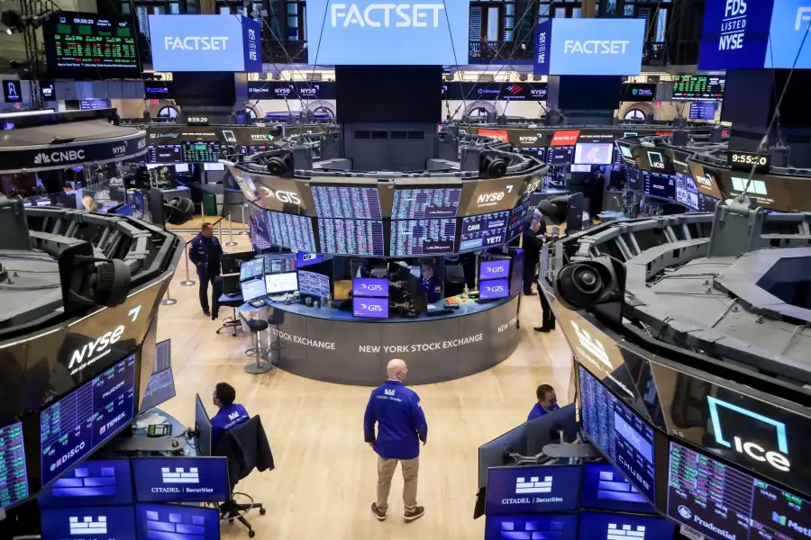 BC-el-debate-sobre-la-degradacion-crece-en-los-mercados-globales-37