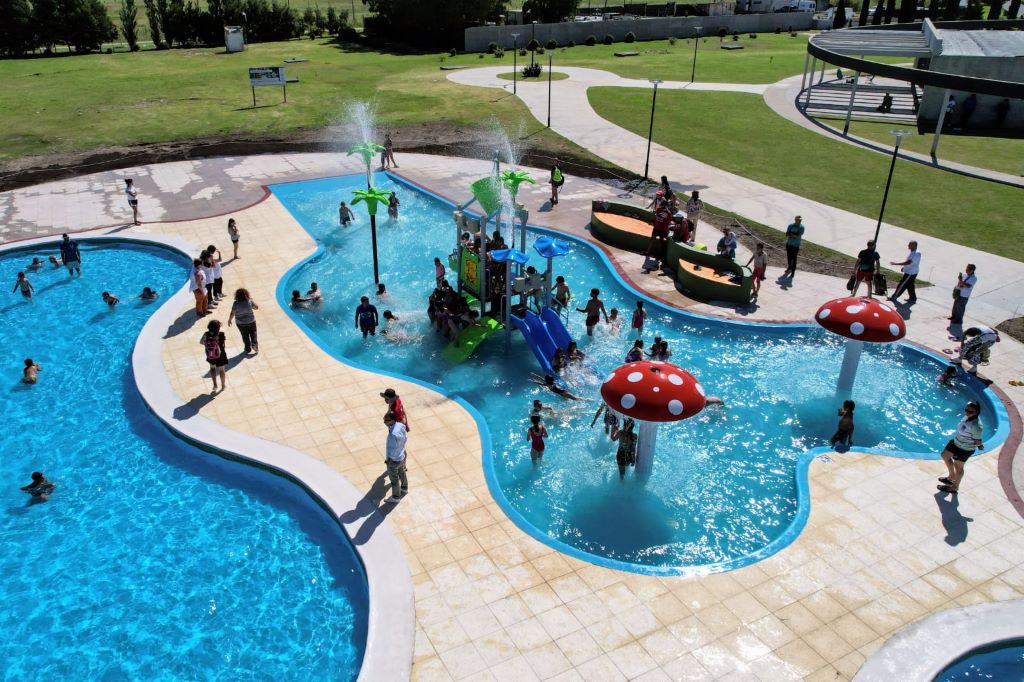 TERMAS-TAPALQUE-NINOS
