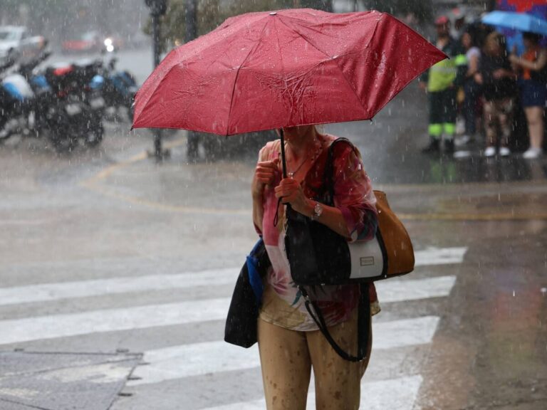 el-smn-emitio-una-alerta-amarilla-por-lluvias-en-6DZAXUXYQFEMDDWNSJSSHBNSME